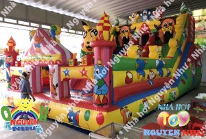 NH cửa lên mái nhà + cầu tuột pikachu